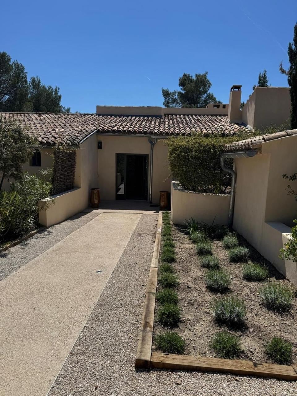 La Cle Des Champs, Boutique Hotel & Spa - Le Mas De Garrigon Roussillon en Isere エクステリア 写真