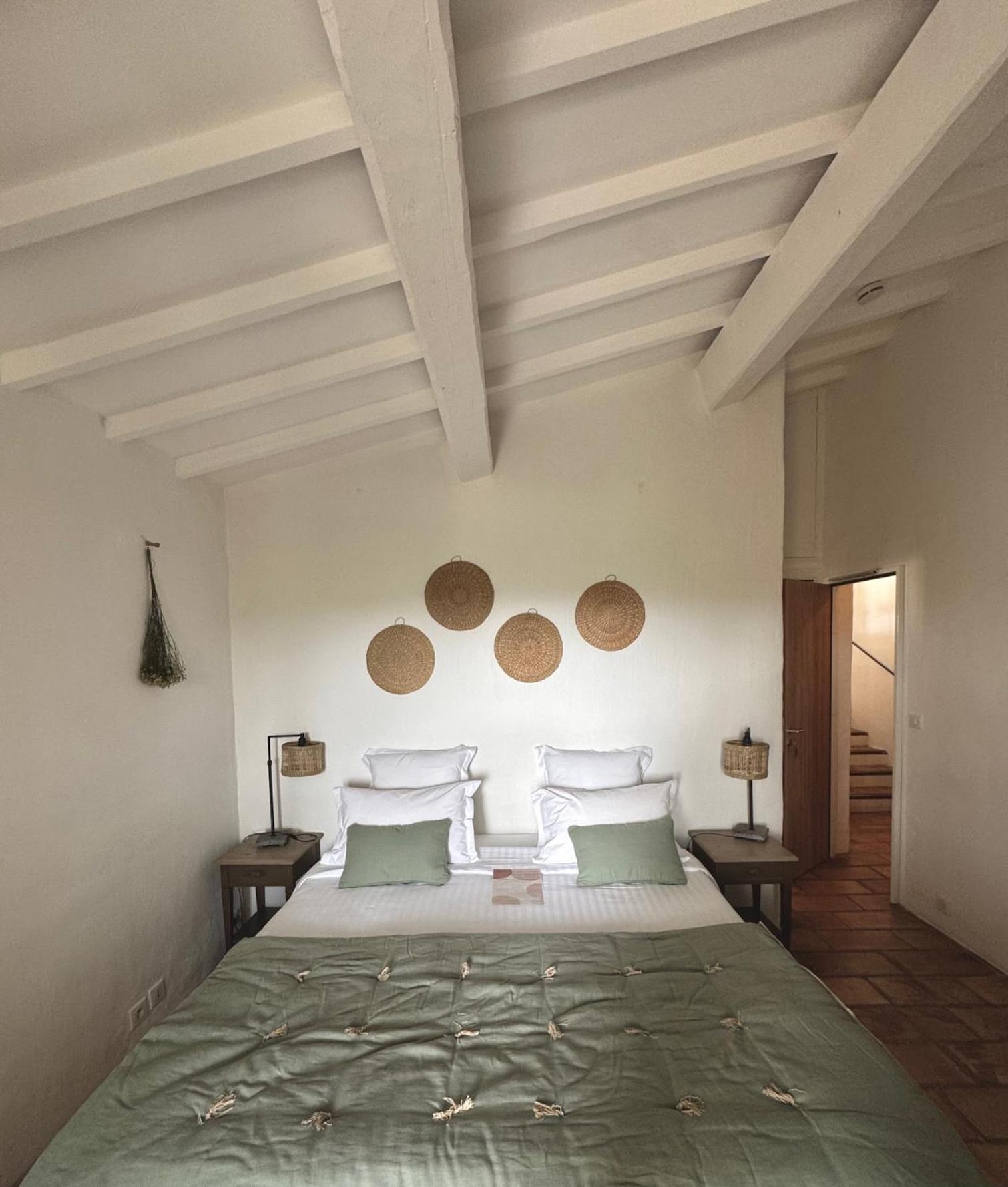 La Cle Des Champs, Boutique Hotel & Spa - Le Mas De Garrigon Roussillon en Isere エクステリア 写真