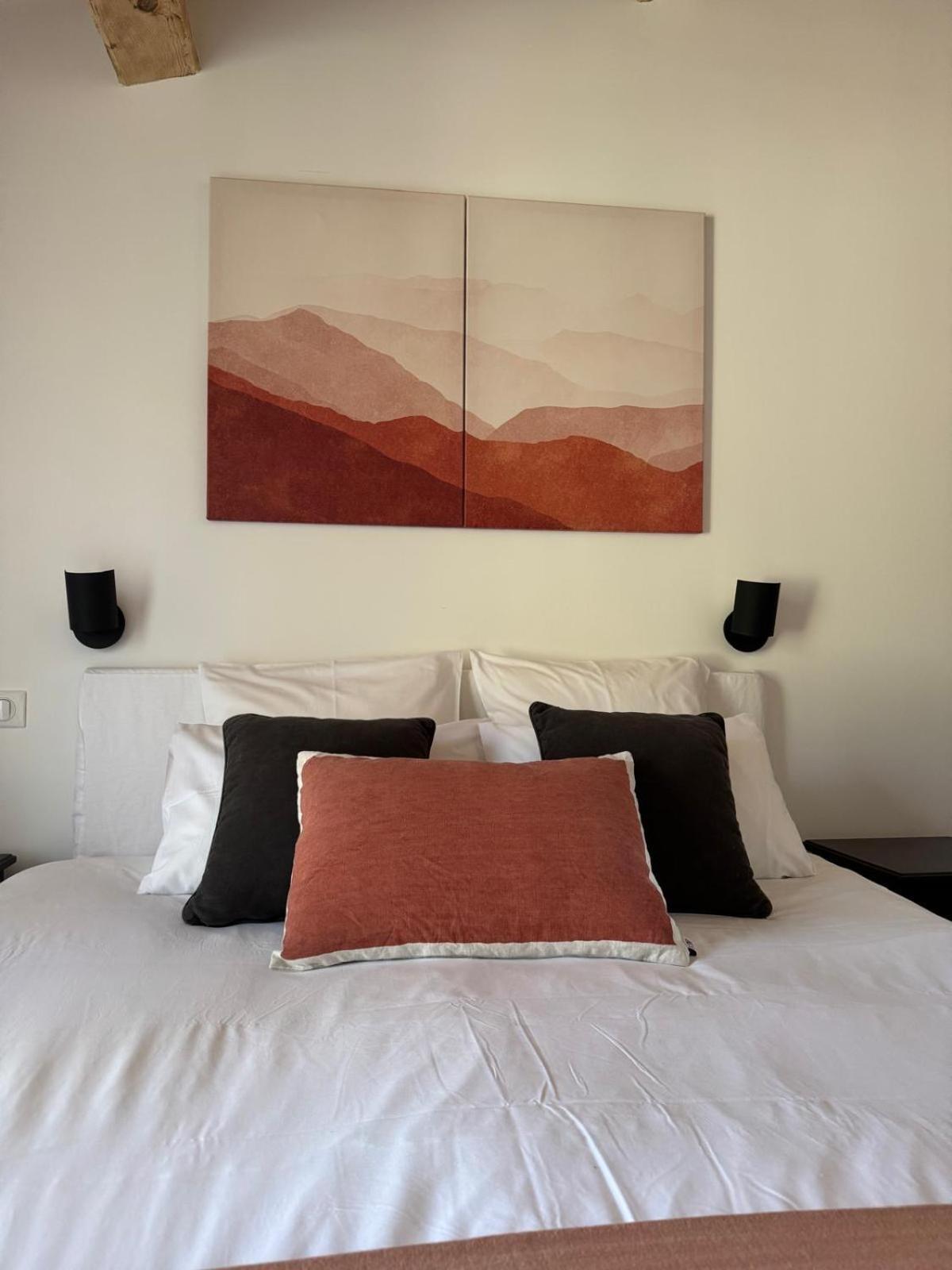 La Cle Des Champs, Boutique Hotel & Spa - Le Mas De Garrigon Roussillon en Isere エクステリア 写真